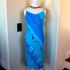 SALE! 🏝Gorgeous Lapis Dress 🏝